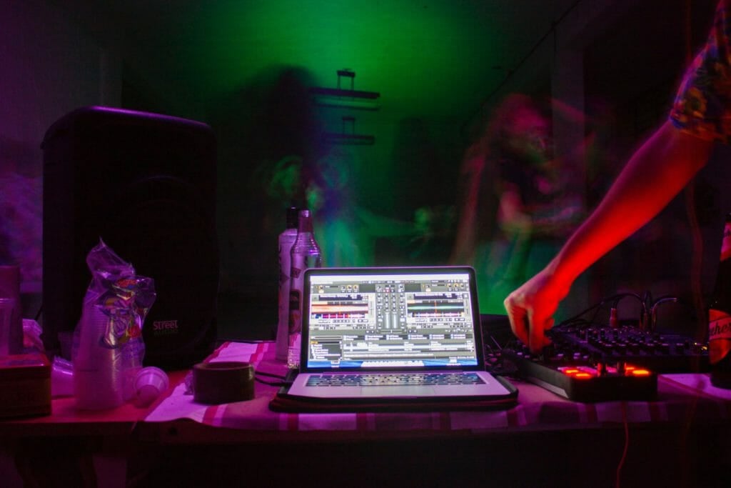 House Music DJ Setup